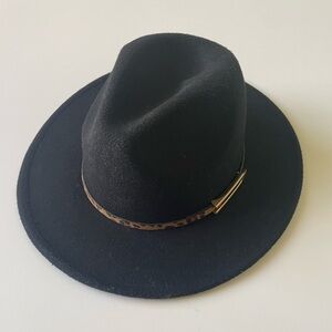 Fedora hat